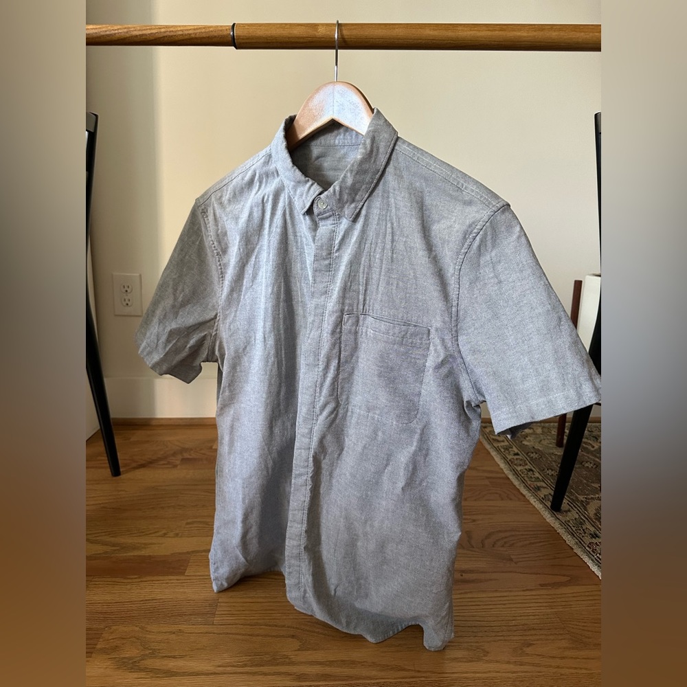 Lululemon Grey Button Down Shirt - Medium